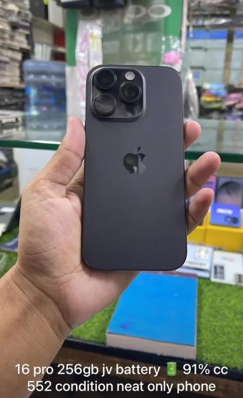 iPhone 16 Pro 256GB (JV)